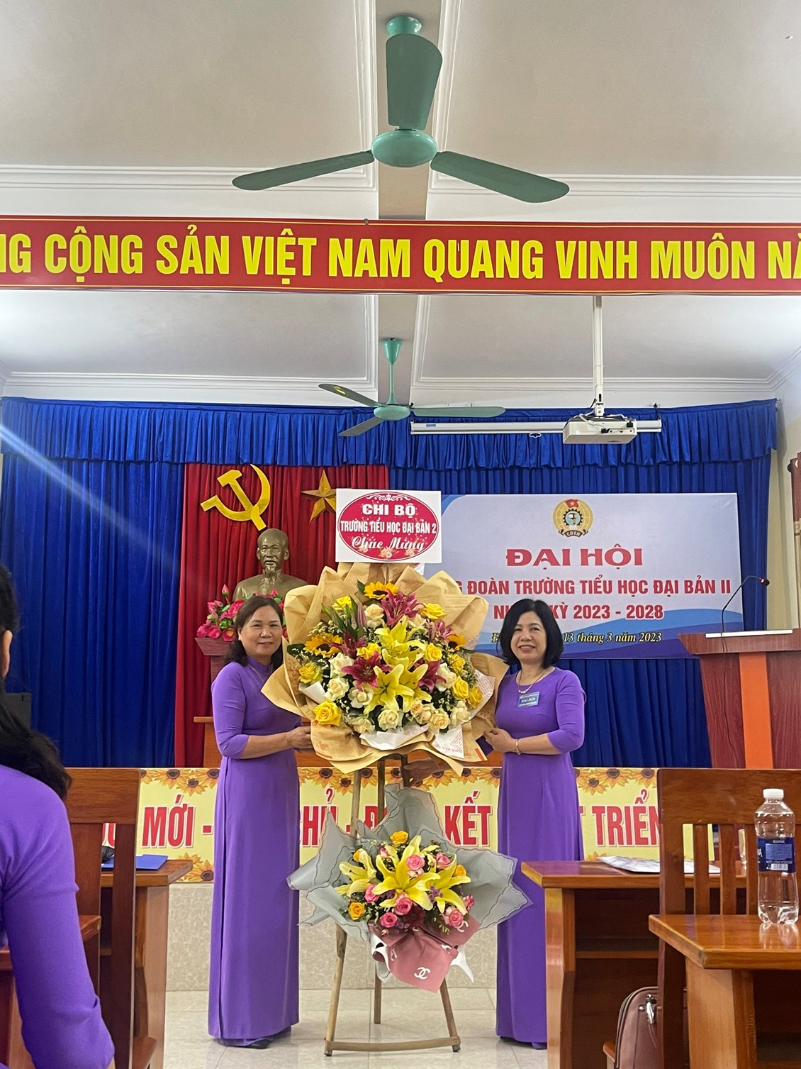 Nhấn vào ảnh để phóng to