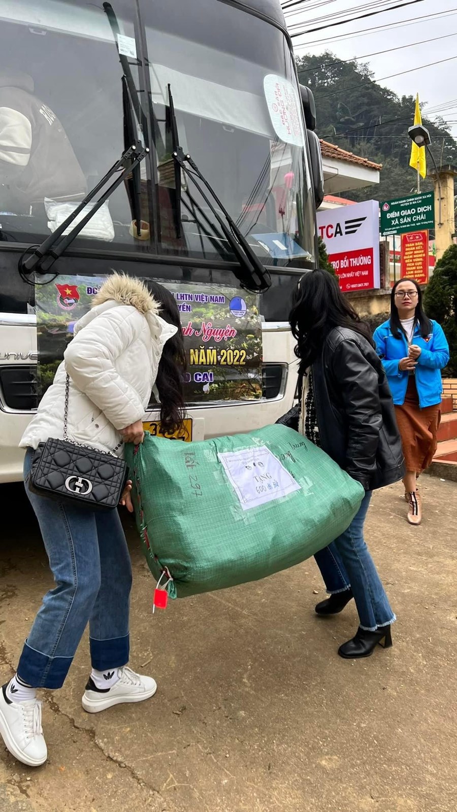 Nhấn vào ảnh để phóng to