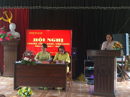 Hội nghị Cán bộ, công chức, viên chức và người lao động năm học 2021-2022