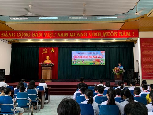 Học sinh trường THCS Nam Hải tham gia chương trình Ngày hội thiếu nhi năm 2022 tại phường Nam Hải 