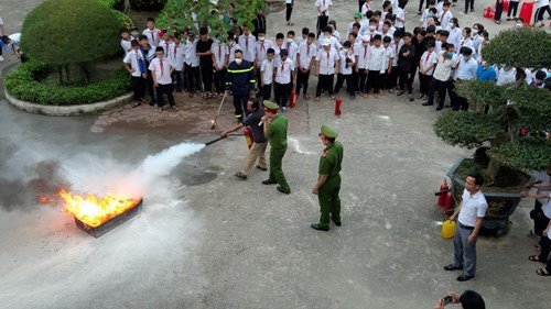 Tập huấn phòng cháy  chữa cháy năm 2022