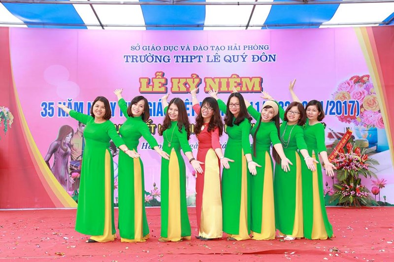 Kỷ niệm 35 năm ngày NGVN 20 11 và chung kết hội thi  Thử làm thầy cô  