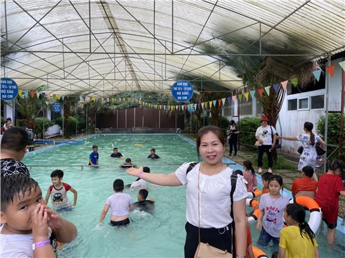 Trường Tiểu học Tràng Cát tổ chức trải nghiệm lồng ghép giáo dục kĩ năng phòng tránh tai nạn đuổi nước